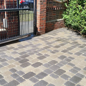 Driveway Cleaning home